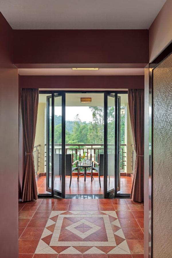 Club Mahindra Virajpet, Coorg Hotell Exteriör bild